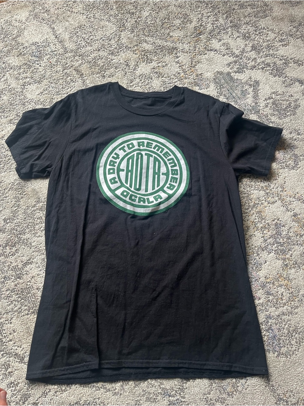 A day to remember t shirt black size large